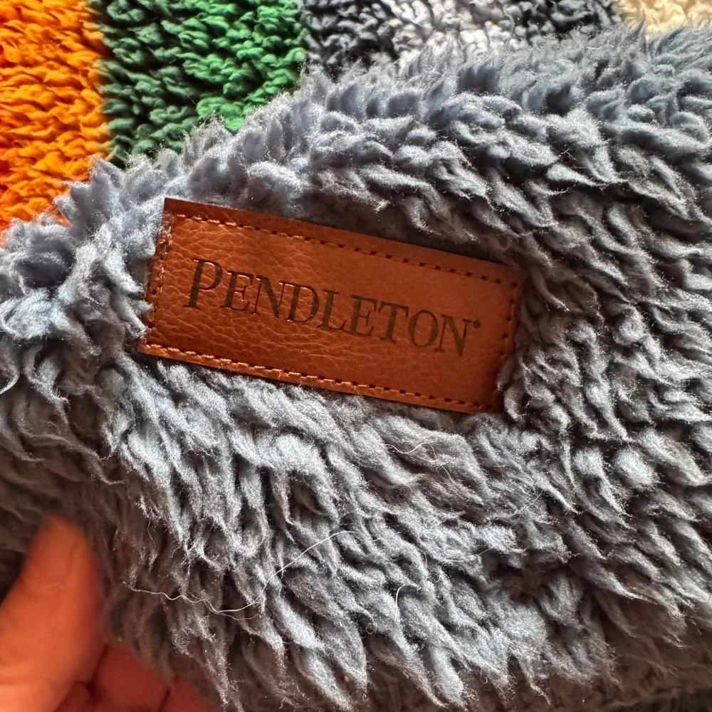 Pendleton Sherpa Fleece Blanket Oversized Queen 94x98 Blue Glacier Stripe Plush